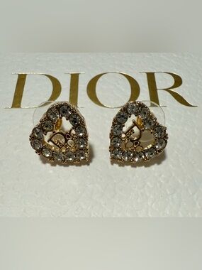 LUXURY Gold Heart Crystal Stud C D Fashion Earrings